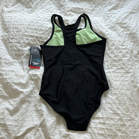 Speedo One Piece Professional Swimsuit - Picture 5 of 5